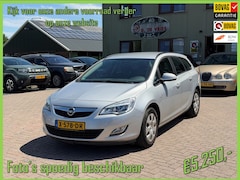 Opel Astra Sports Tourer - 1.4 Selection - Prijs inclusief 12 maanden BOVAG-garantie en afleveren –