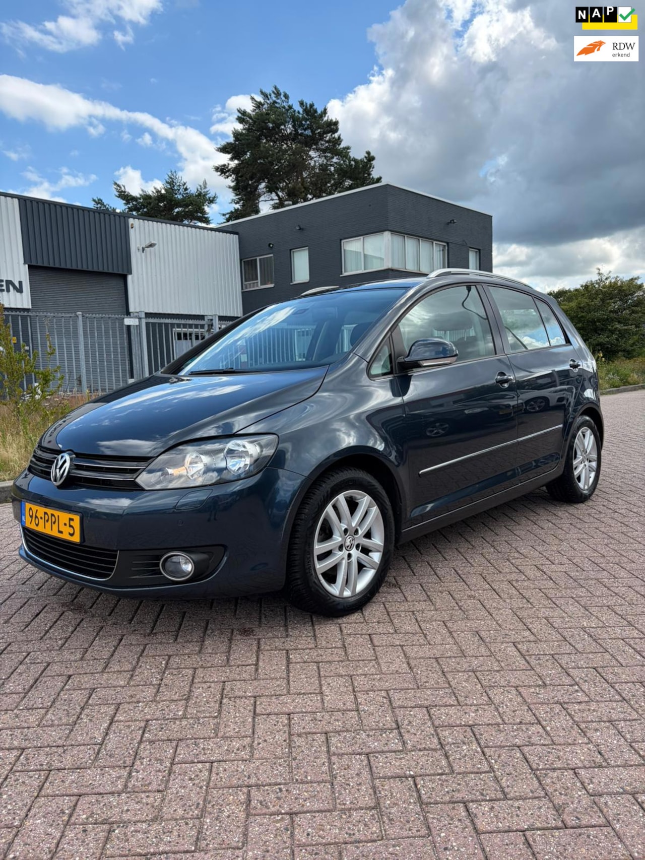 Volkswagen Golf Plus - 1.4 TSI Highline AUTOMAAT - AutoWereld.nl
