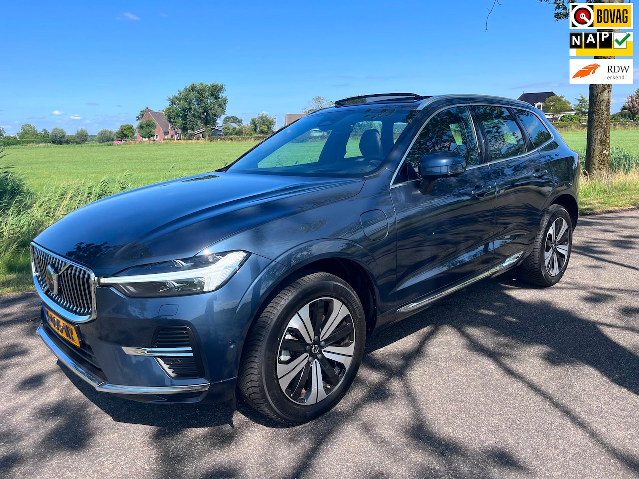 Volvo XC60 - 2.0 T6 Plug-in hybrid AWD Ultimate Bright, pano. - AutoWereld.nl