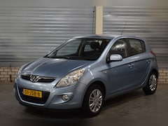 Hyundai i20 - 1.2i Business Edition 123.000KM + Climate control|Trekhaak|