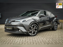 Toyota C-HR - 1.8 Hybrid Active | Clima | Cruise | Stoelverw. | Metalic | Camera | DAB | Bluetooth | Moo