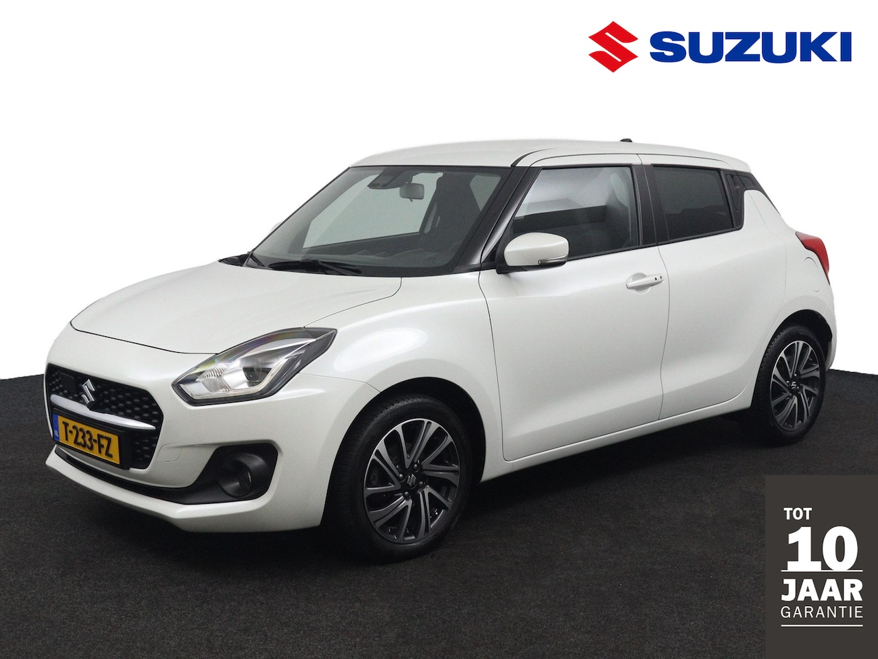 Suzuki Swift - 1.2 Style Smart Hybrid | Keyless Entry | Stoelverwarming | Navigatie | Cruise Control | Ac - AutoWereld.nl