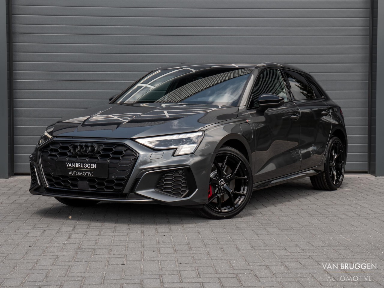 Audi A3 Sportback - 45 TFSI e S-Line RS-Stoelen B&O Sfeer Camera Massage HUD Matrix BTW - AutoWereld.nl