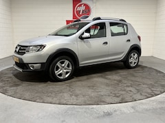 Dacia Sandero Stepway - 0.9 TCe Lauréate, Airco, Betrouwbaar, Parkeersensoren, Trekhaak, Isofix, Hogere instap, Pr