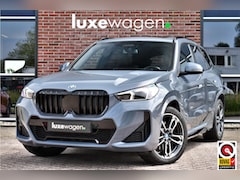 BMW X1 - xDrive30e M-Sport Plus Stormbay Pano ACC HUD 360-cam 19inch