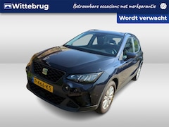 SEAT Arona - 1.0 TSI Style App-connect / Apple Carplay / Parkeersensoren / 16"lm Velgen / LED verlichti
