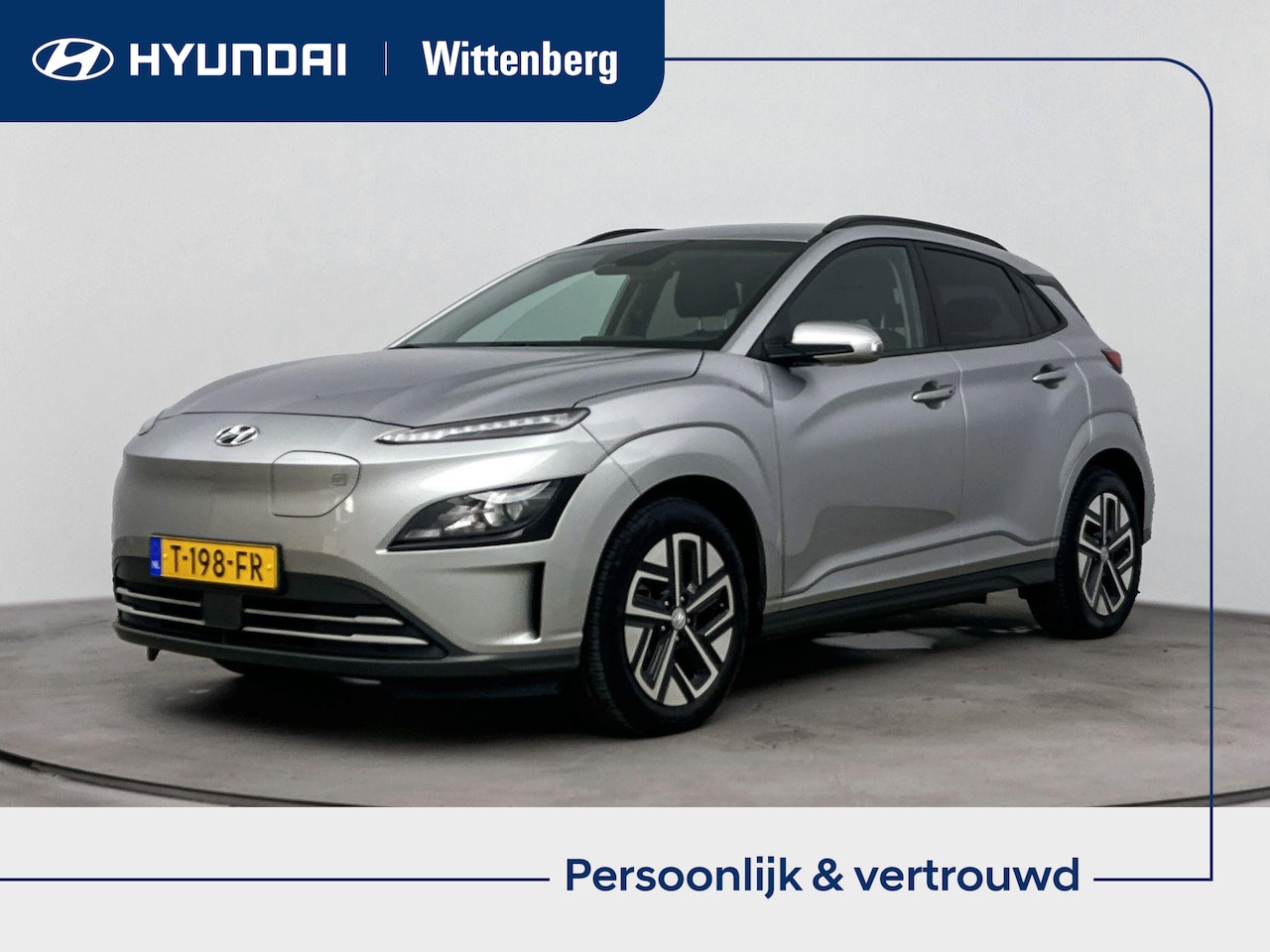 Hyundai Kona Electric - EV Fashion 64 kWh | SOH 96.4% | Achteruitrij camera | Navigatie | Parkeersensoren | Head u - AutoWereld.nl