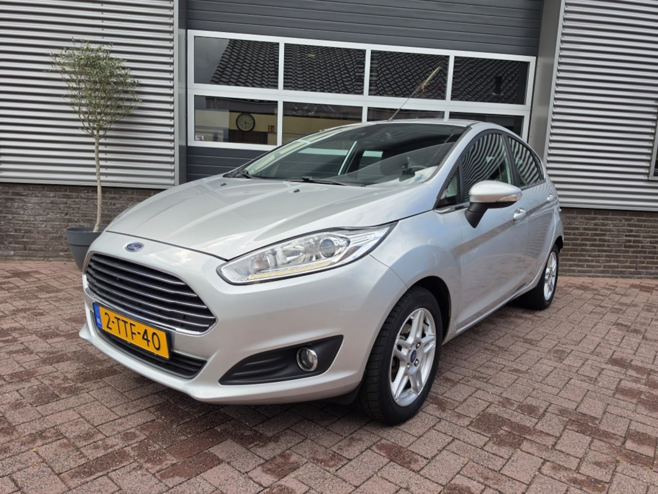 Ford Fiesta - | Clima | LM Velgen | PDC | 1.0 Titanium - AutoWereld.nl