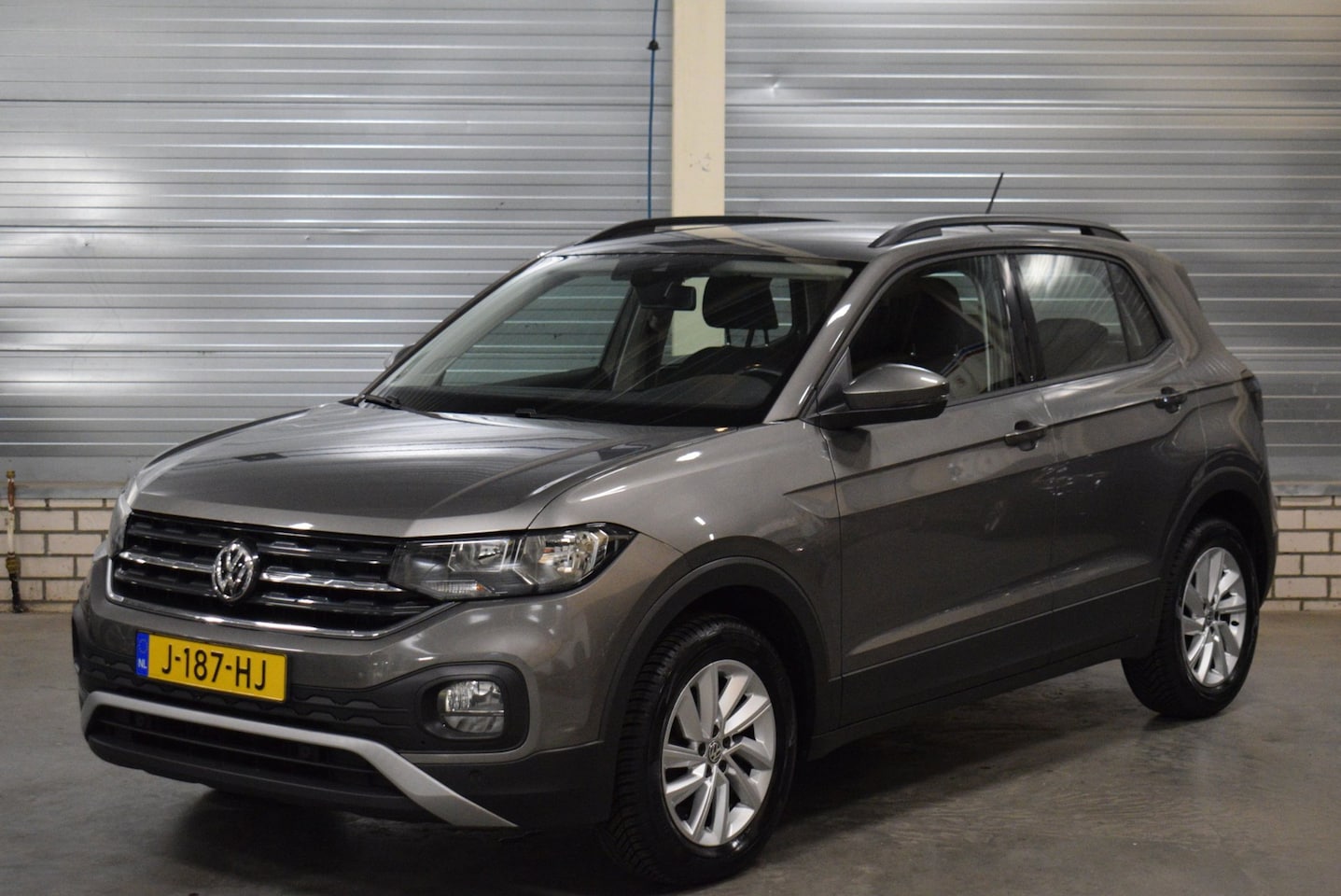 Volkswagen T-Cross - 1.0 TSI Life + | Apple Carplay/Android Auto|Camera| Navigatie|Climate Control|Parkeersenso - AutoWereld.nl
