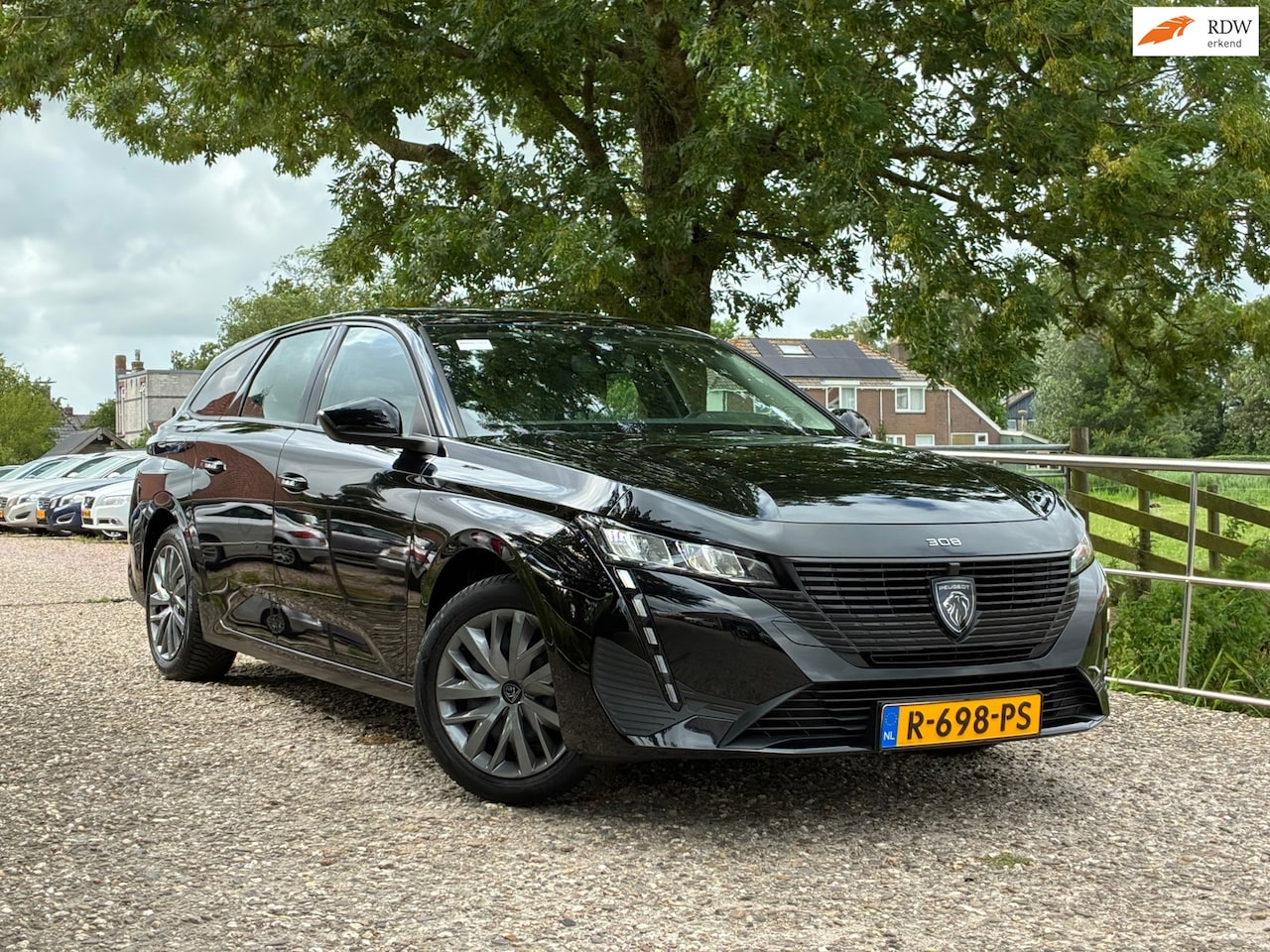 Peugeot 308 SW - 1.2 PureTech Active Pack Business | Cruise + Clima + Navi Nu € 13.975,-!!! - AutoWereld.nl