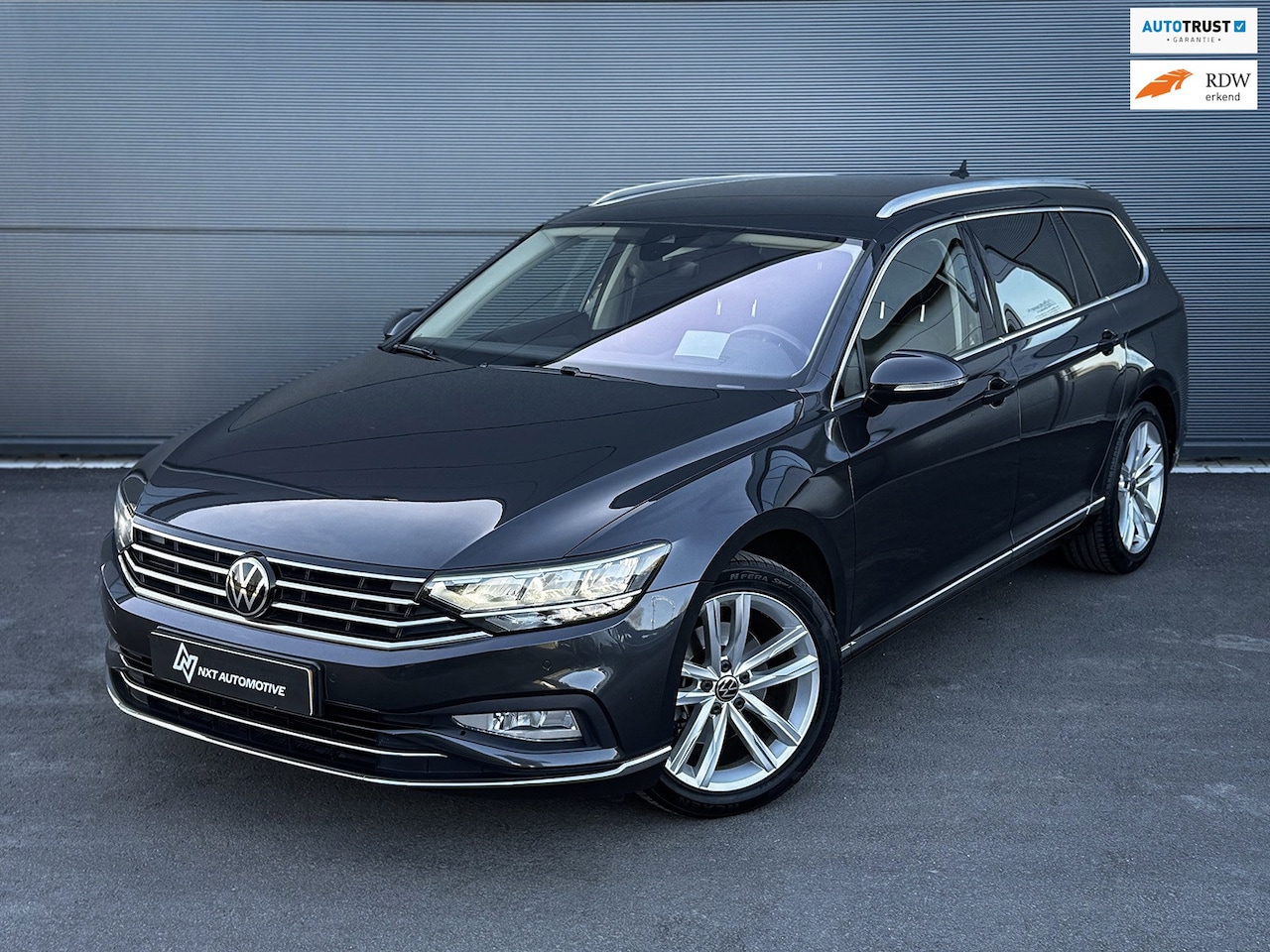 Volkswagen Passat Variant - 1.5 TSI Business 1.5 TSI Business, Pilot assist, ACC, HUD, Stoelverwarming - AutoWereld.nl
