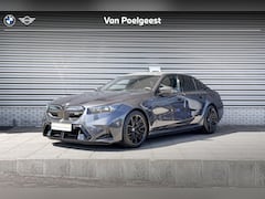 BMW M5 - Sedan