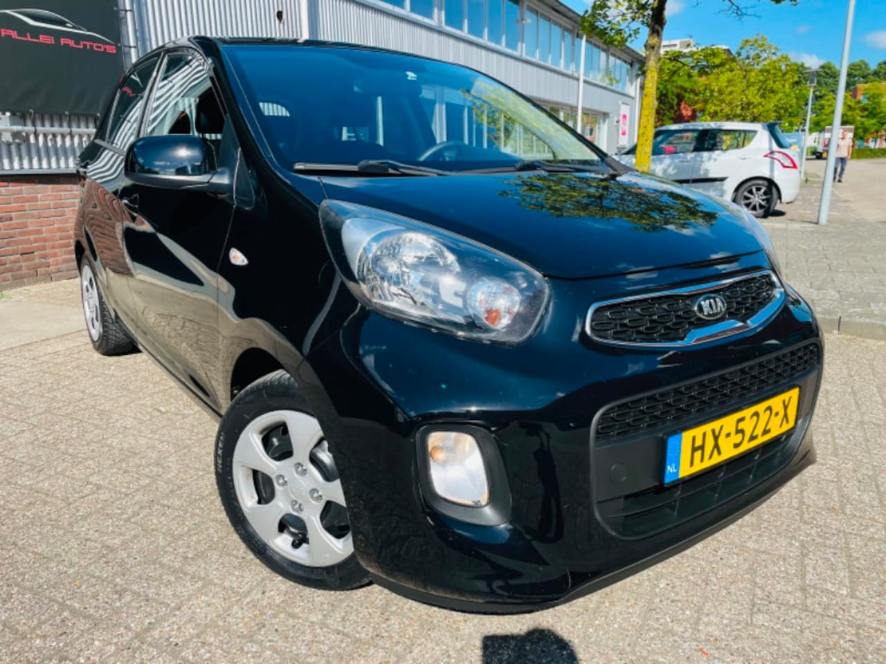 Kia Picanto - 1.0 CVVT ComfortLine 5 DEURS AIRCO NETTE AUTO - AutoWereld.nl