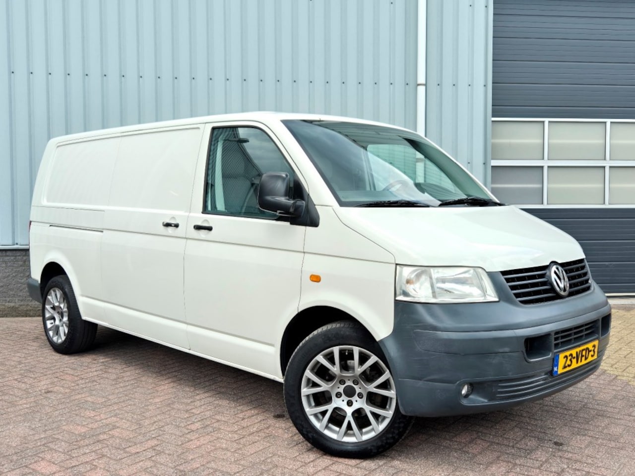 Volkswagen Transporter - 2.5 TDI 340 Lang Airco/Cruise CTRL - AutoWereld.nl