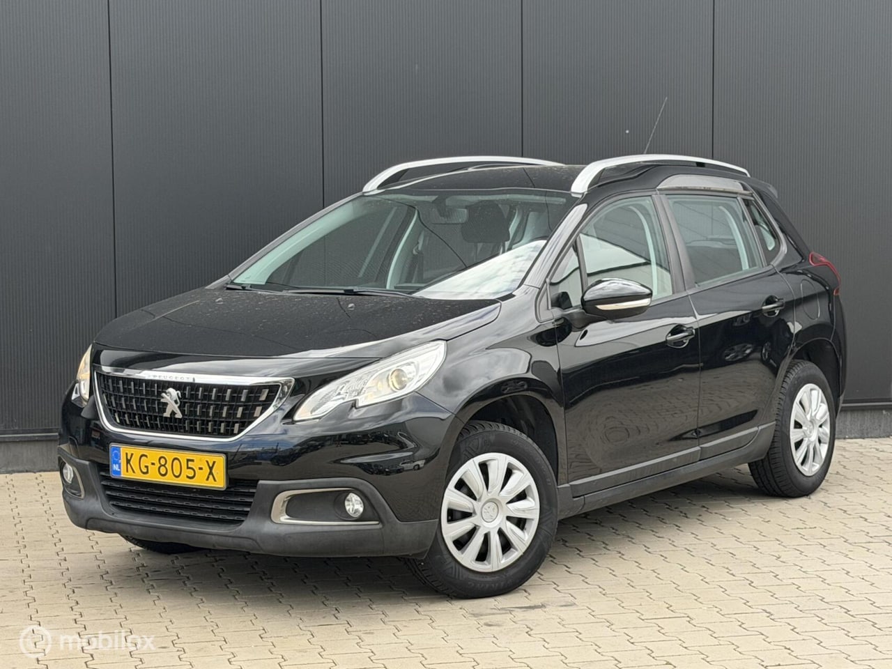 Peugeot 2008 - 1.2 82PK Blue Lion | NAVI | TREKHAAK | CARPLAY | - AutoWereld.nl