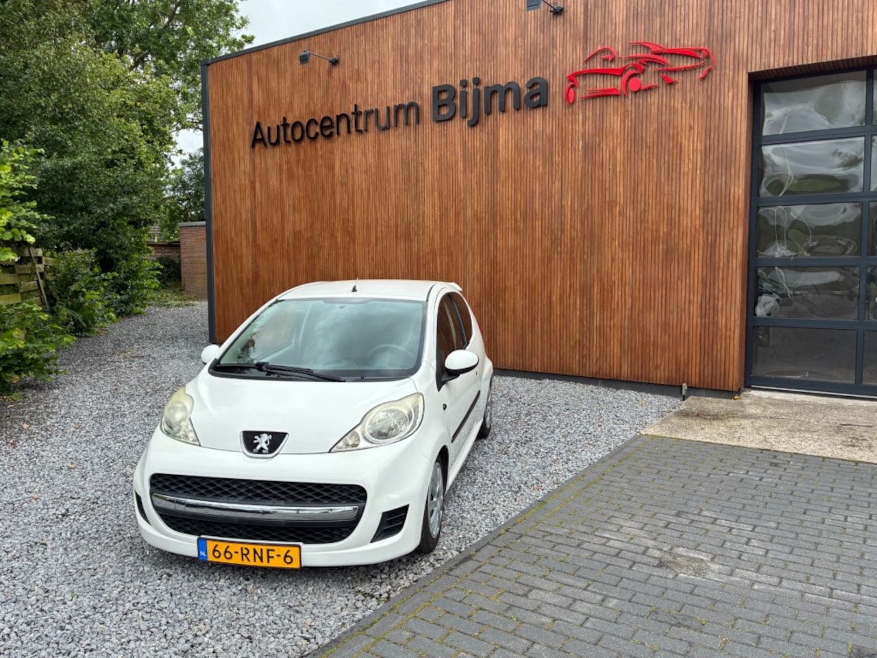 Peugeot 107 - 1.0-12V XR 1.0-12V XR - AutoWereld.nl
