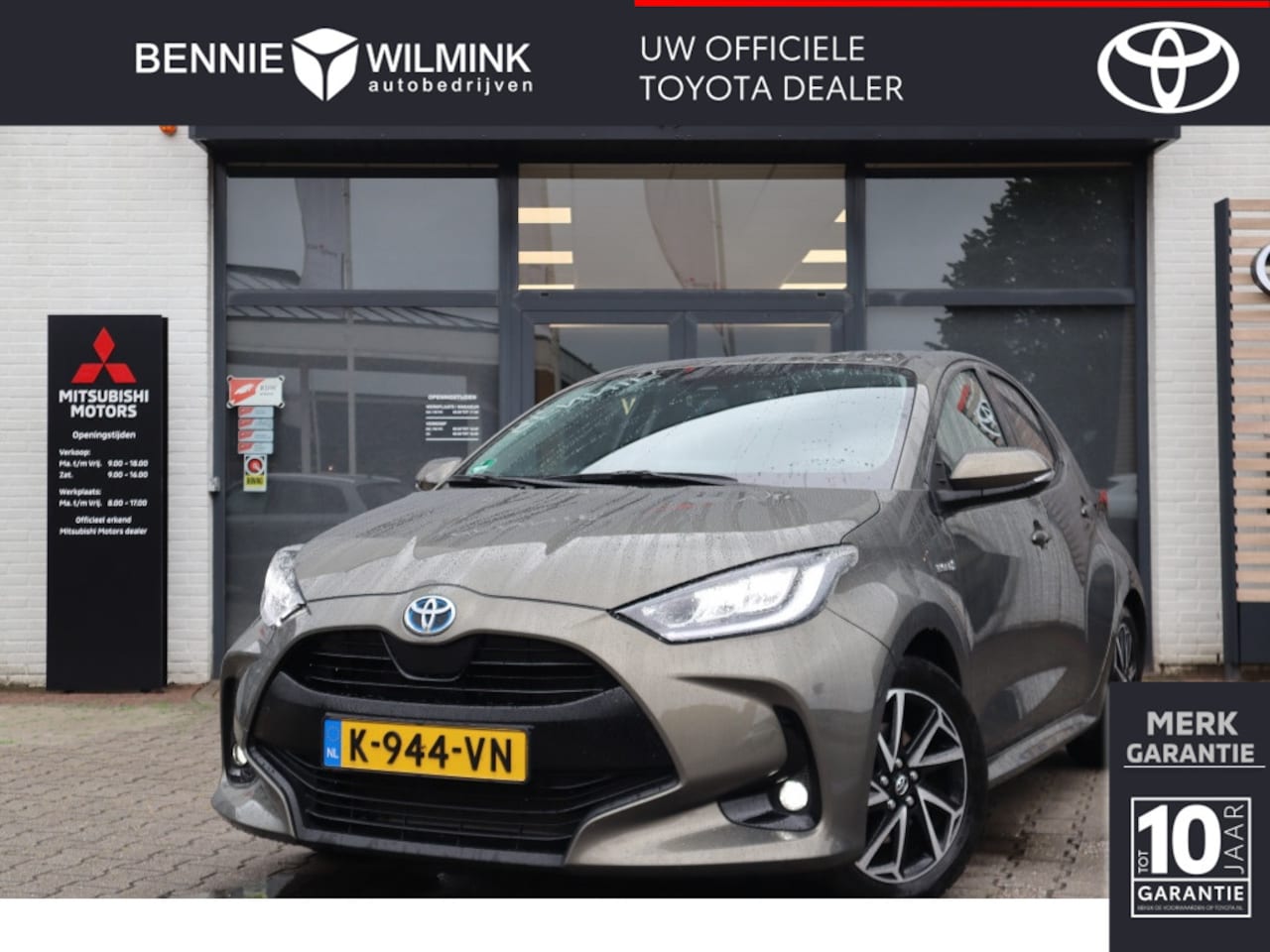 Toyota Yaris - 1.5 Hybrid Dynamic Trekhaak | Stoelverwarming | Carplay - AutoWereld.nl