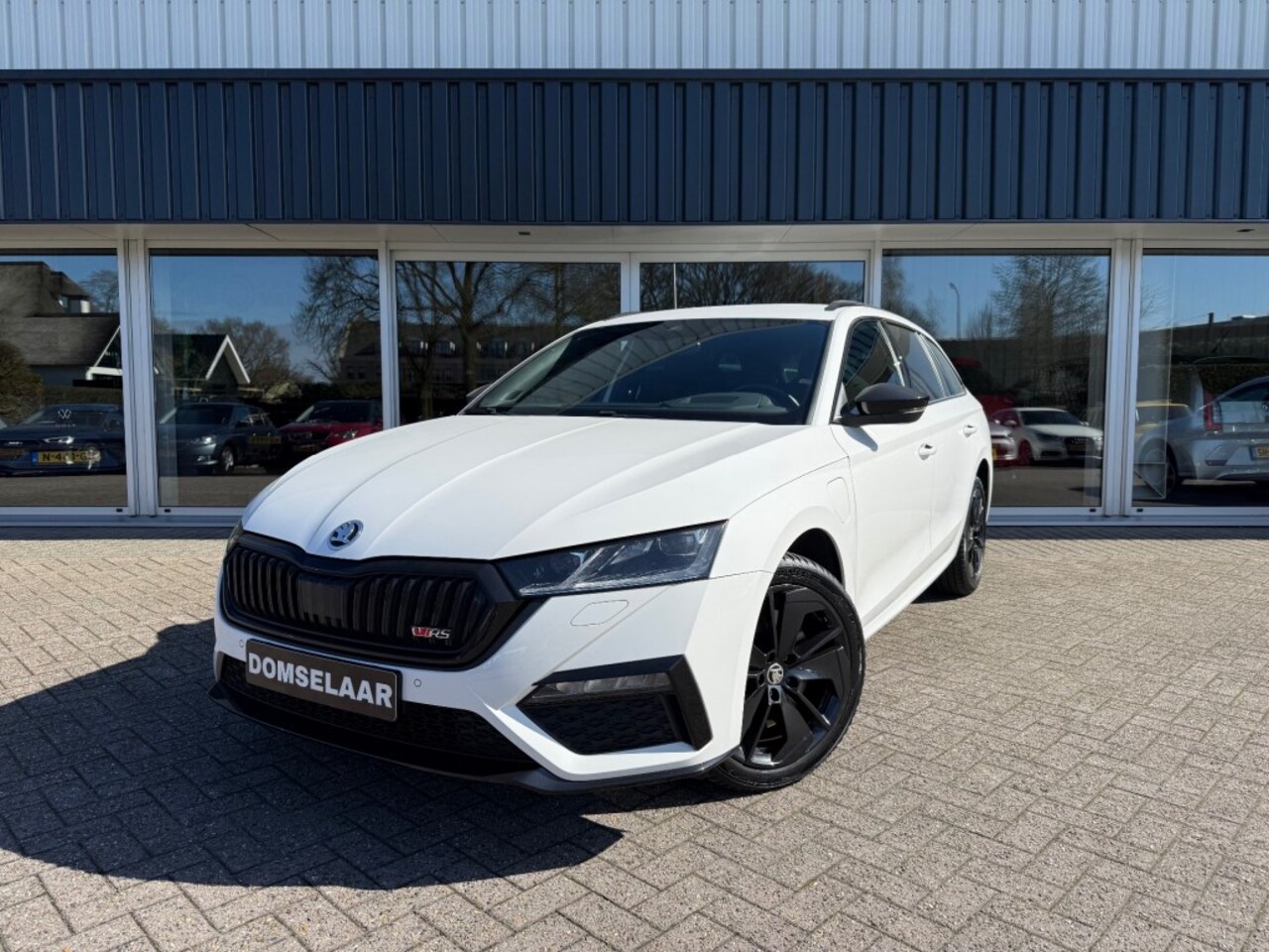 Skoda Octavia Combi - Combi 1.4 TSI RS iV PHEV 245PK Sportline Business Sport stoelen Stoelverw. Head-up Display - AutoWereld.nl