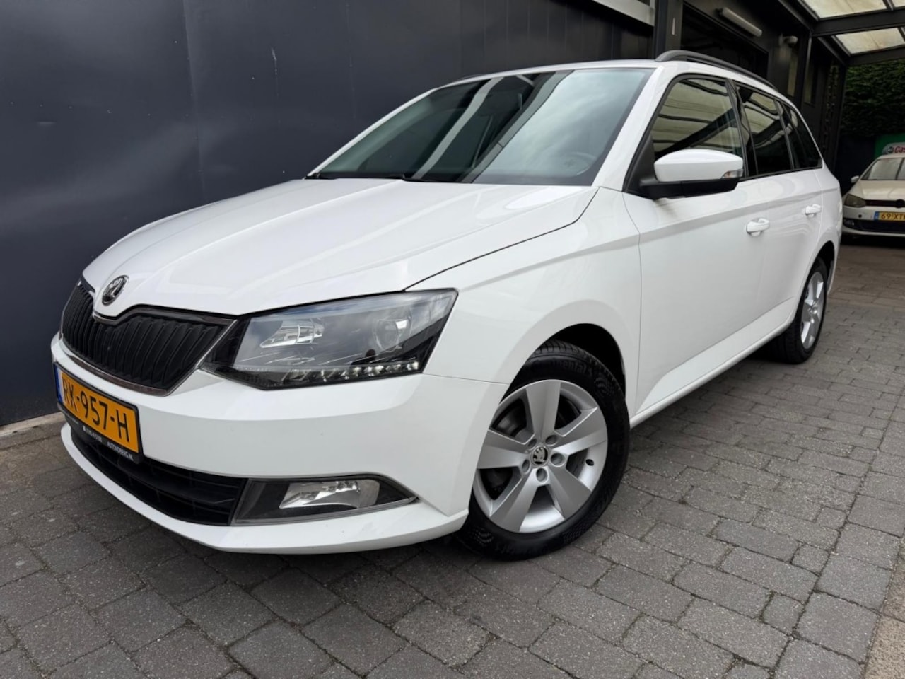 Skoda Fabia Combi - 1.0 TSI AMB. BNS - AutoWereld.nl