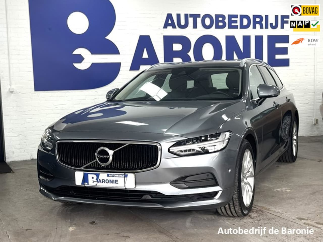 Volvo V90 - 2.0 T5 Momentum 2.0 T5 Momentum - AutoWereld.nl