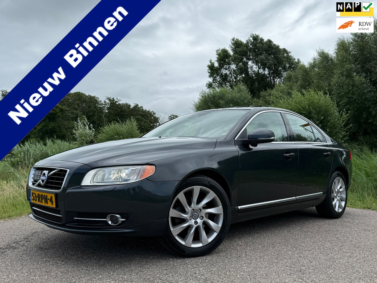 Volvo S80 - 1.6 T4 Summum Automaat / Schuif-Kanteldak / BLIS / Leder / Navi / Stoelverwarming / Clima - AutoWereld.nl