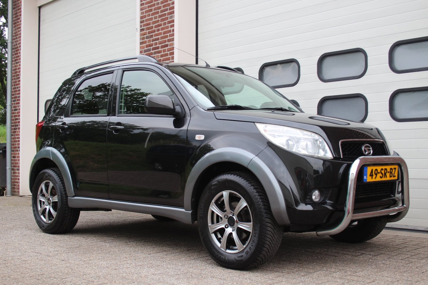 Daihatsu Terios - 1.5-16v Exclusive * 4WD / 50.004Km Nap! * - AutoWereld.nl