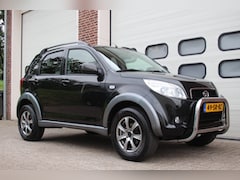 Daihatsu Terios - 1.5-16v Exclusive * 4WD / 50.004Km Nap