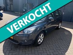 Ford Focus Wagon - 1.6 Ghia