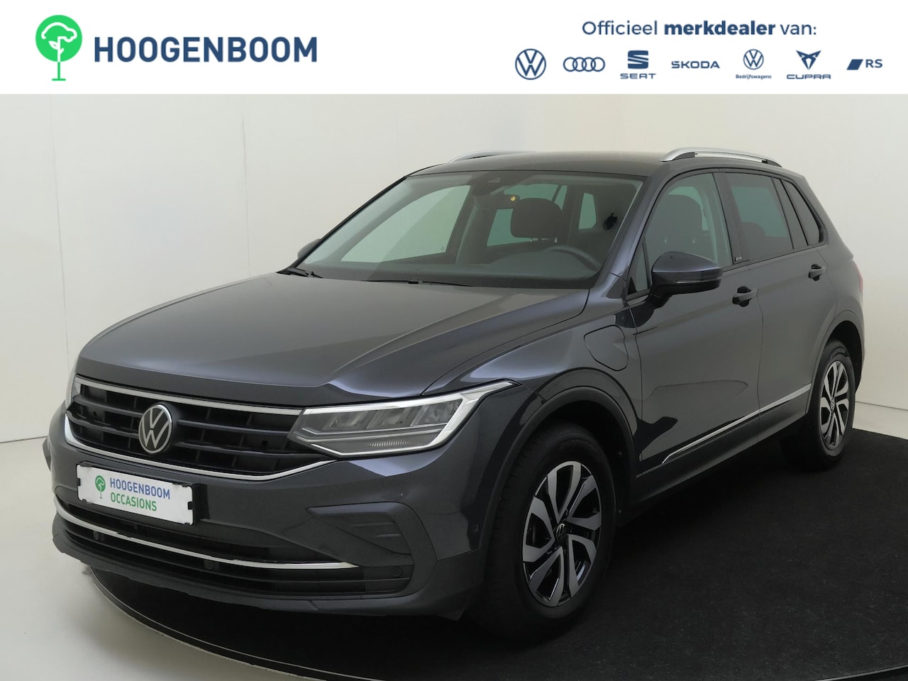 Volkswagen Tiguan - 1.4 TSI eHybrid Life | SoH 91% | Trekhaak | Adaptieve demping | Parkeerassistent | Adaptie - AutoWereld.nl