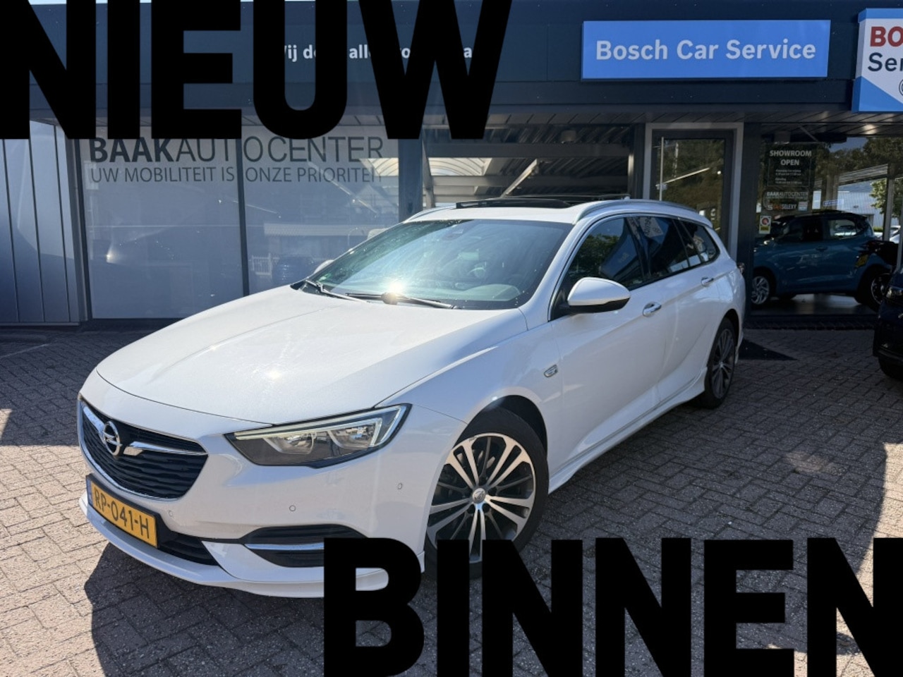 Opel Insignia Sports Tourer - 1.5 T Business Executive | OPC | Pano | Leer - AutoWereld.nl