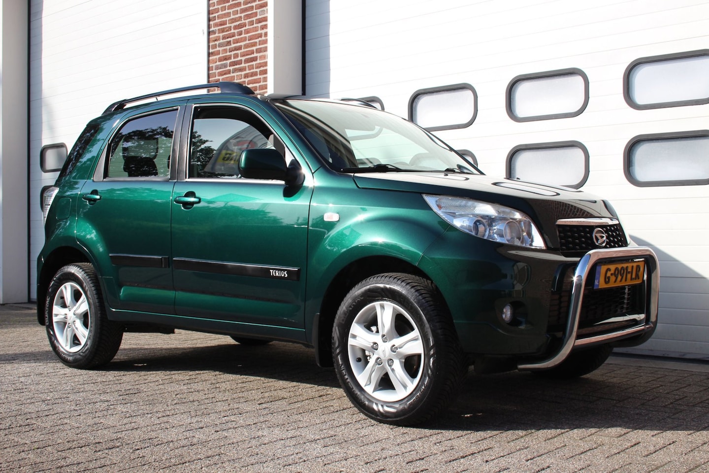 Daihatsu Terios - 1.5 2WD Tour * Airco / Trekhaak * - AutoWereld.nl