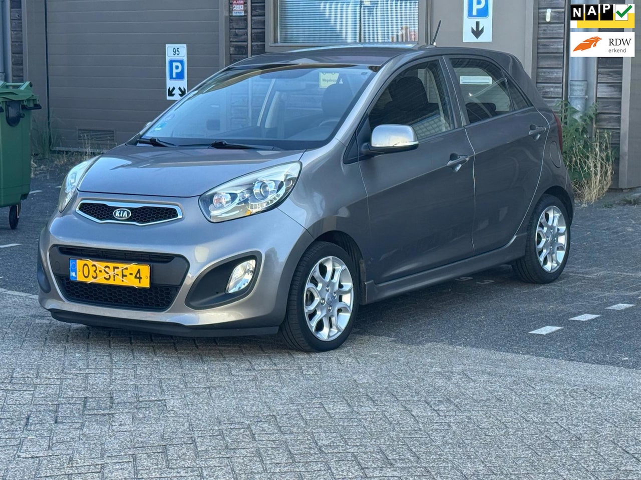 Kia Picanto - 1.2 CVVT Comfort Pack.Airco,2de eigenaar, - AutoWereld.nl