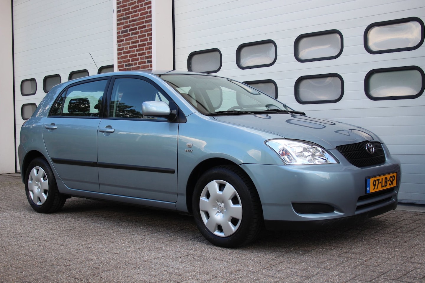 Toyota Corolla - 1.6 VVT-i Linea Terra 5-Deurs * Airco / 65.390Km Nap * - AutoWereld.nl