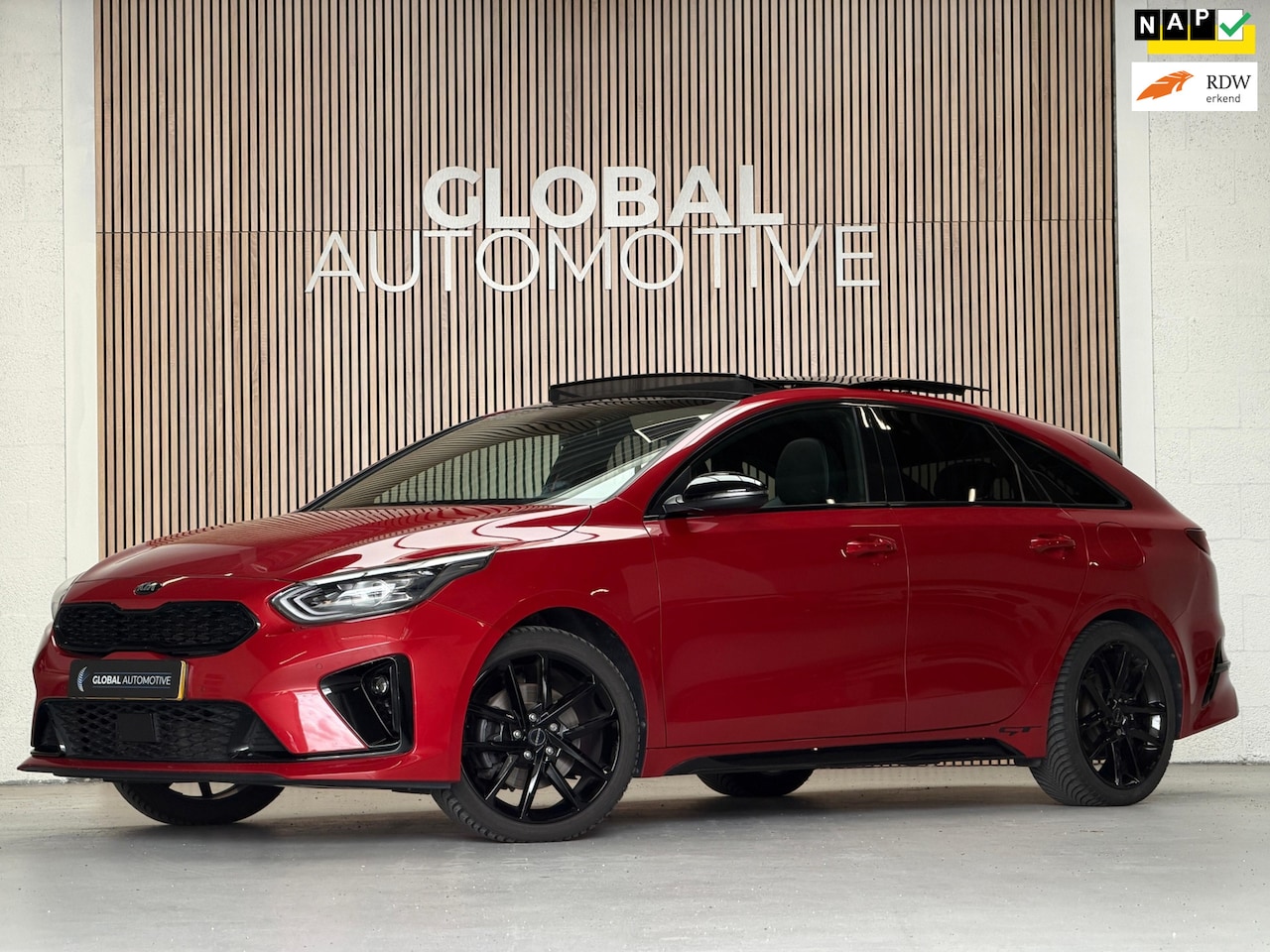Kia Pro cee'd - 1.0 T-GDI GT LINE - SCHUIFDAK - DODEHOEK DETECTIE - STOELVERWARMING - AutoWereld.nl