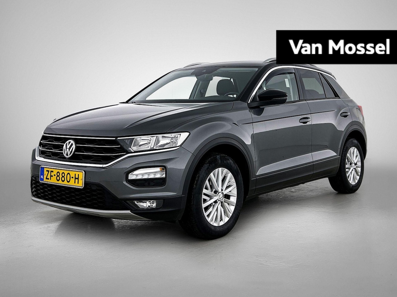Volkswagen T-Roc - 1.5 TSI Style | VERWACHT | ACHTERUITRIJCAMERA | TREKHAAK | STOELVERWARMING | VIRTUAL COCKP - AutoWereld.nl