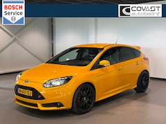 Ford Focus - 2.0 EcoBoost ST-3 Topstaat Leder|Keyless|Historie|