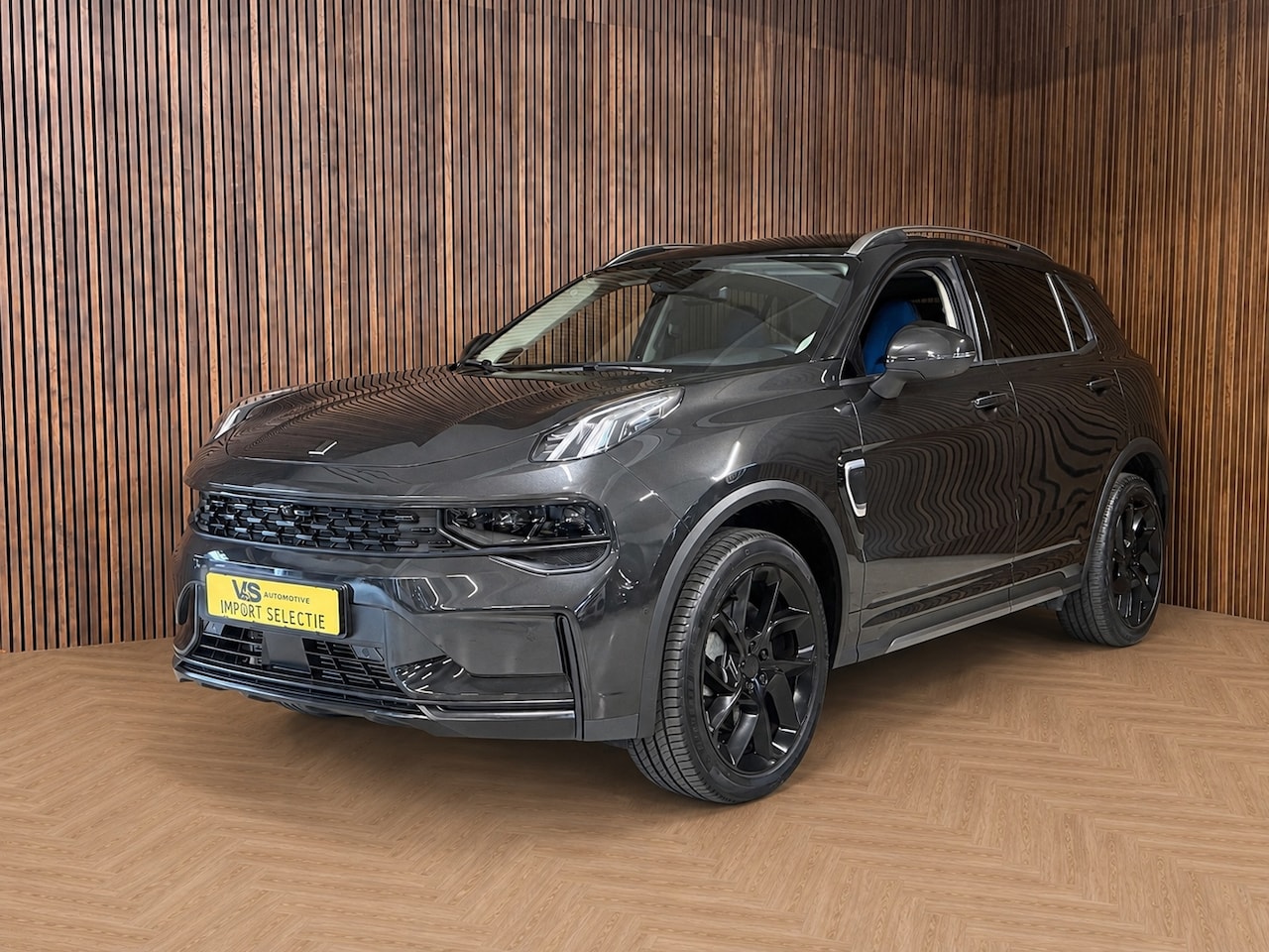 Lynk & Co 01 - 1.5 - Zwarte Hemel - Blackline - Dak - Carplay - AutoWereld.nl