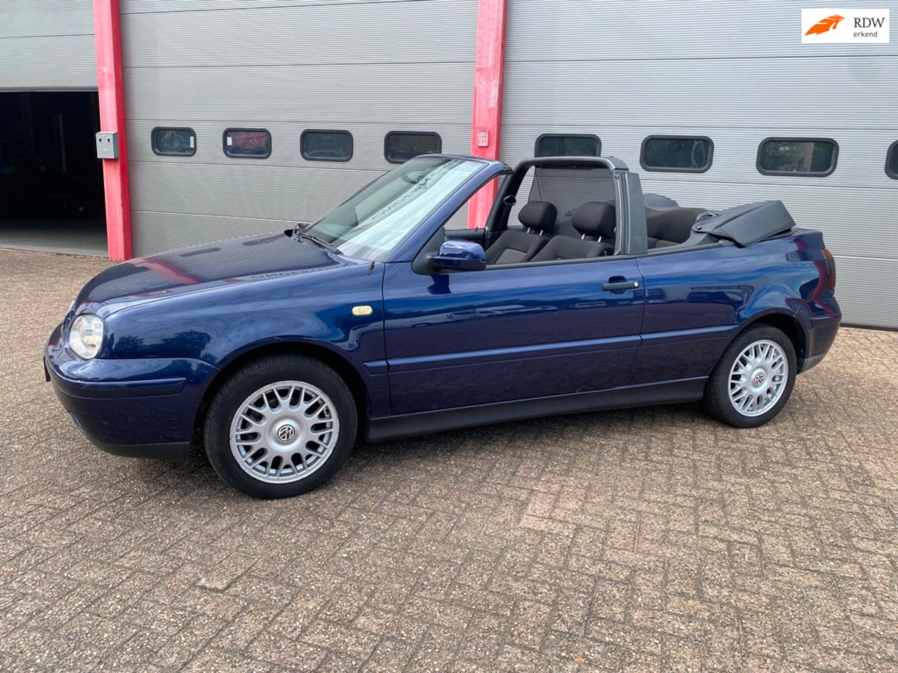 Volkswagen Golf Cabriolet - 1.8 Highline topstaat 2e eig elektrisch dak org Nederlandse auto met onderhoudshistorie ve - AutoWereld.nl