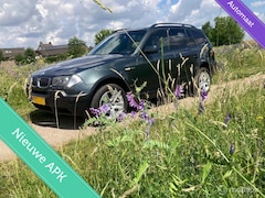 BMW X3 - 3.0i HIGH EXECUTIVE 4 WD AUTOMAAT AIRCO