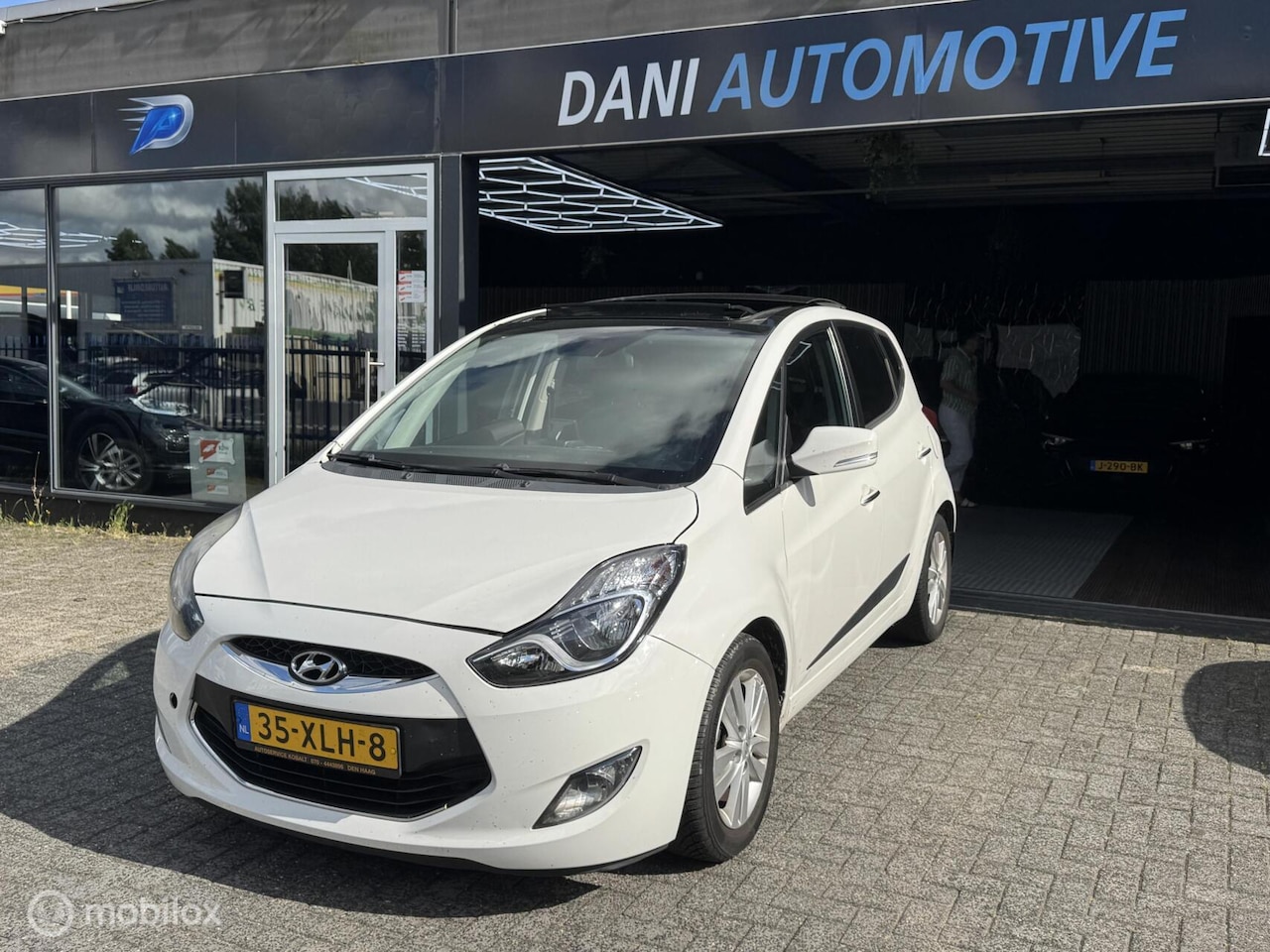 Hyundai ix20 - 1.6i i-Vision|Pano|Carplay|Camera - AutoWereld.nl