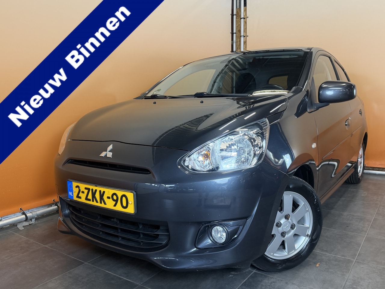 Mitsubishi Space Star - 1.0 Bright clima | LMV | achterspoiler metaallak | pdc - AutoWereld.nl