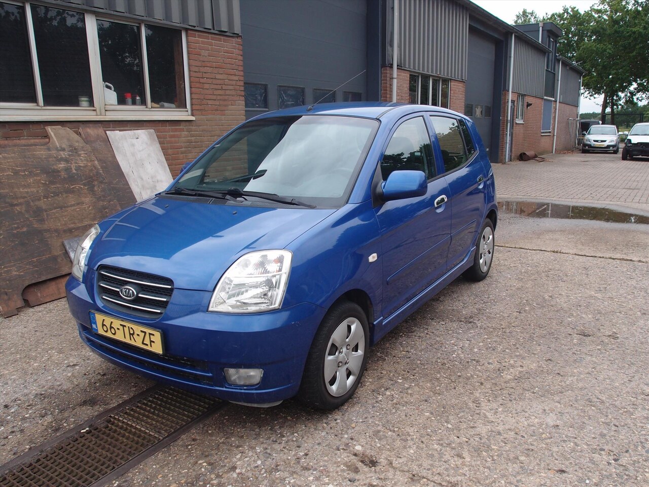 Kia Picanto - 1.0i - 8v BLING 5p " Super Nette Auto " - AutoWereld.nl