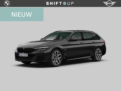BMW 5-serie Touring - 530e xDrive M-Sport | Panoramadak | Adapt. Cruise Control