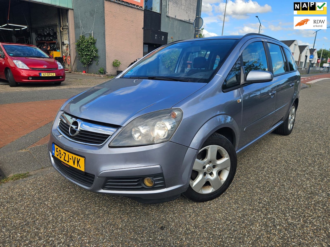 Opel Zafira - 1.8 Temptation 7Zitter 1 jaar APK - AutoWereld.nl