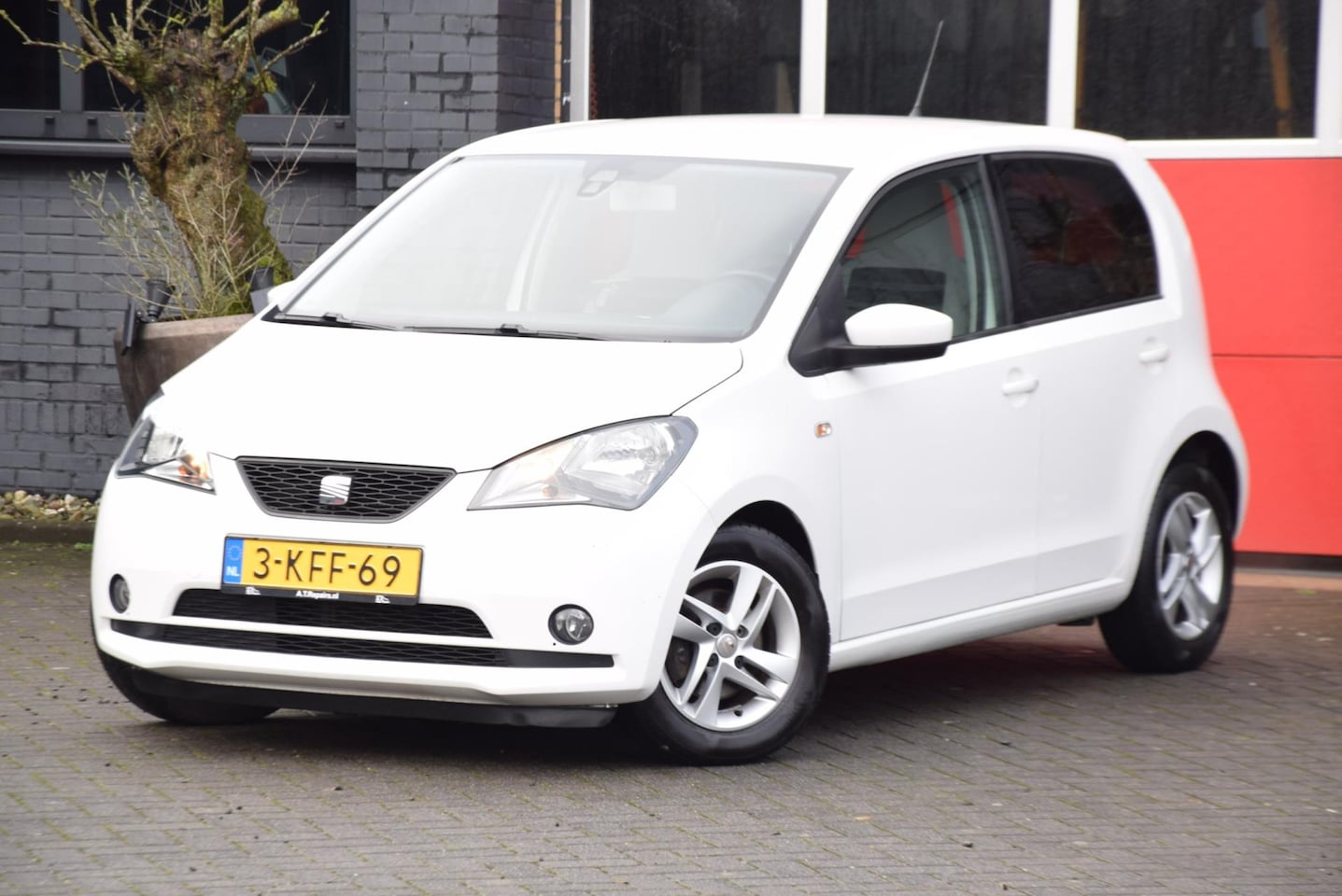 SEAT Mii - 1.0 Chill Out 2013 navigatie 5 deurs - AutoWereld.nl