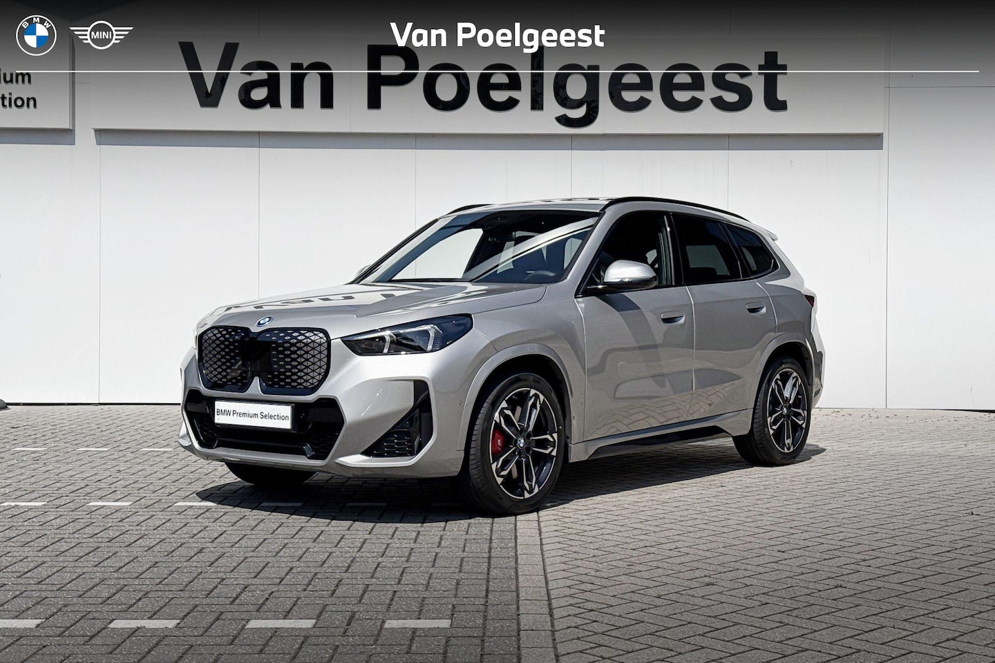 BMW iX1 - eDrive20 | 67 kWh | M Sport | Panoramadak | Harman-Kardon | Premium Pack | Travel Pack | - AutoWereld.nl