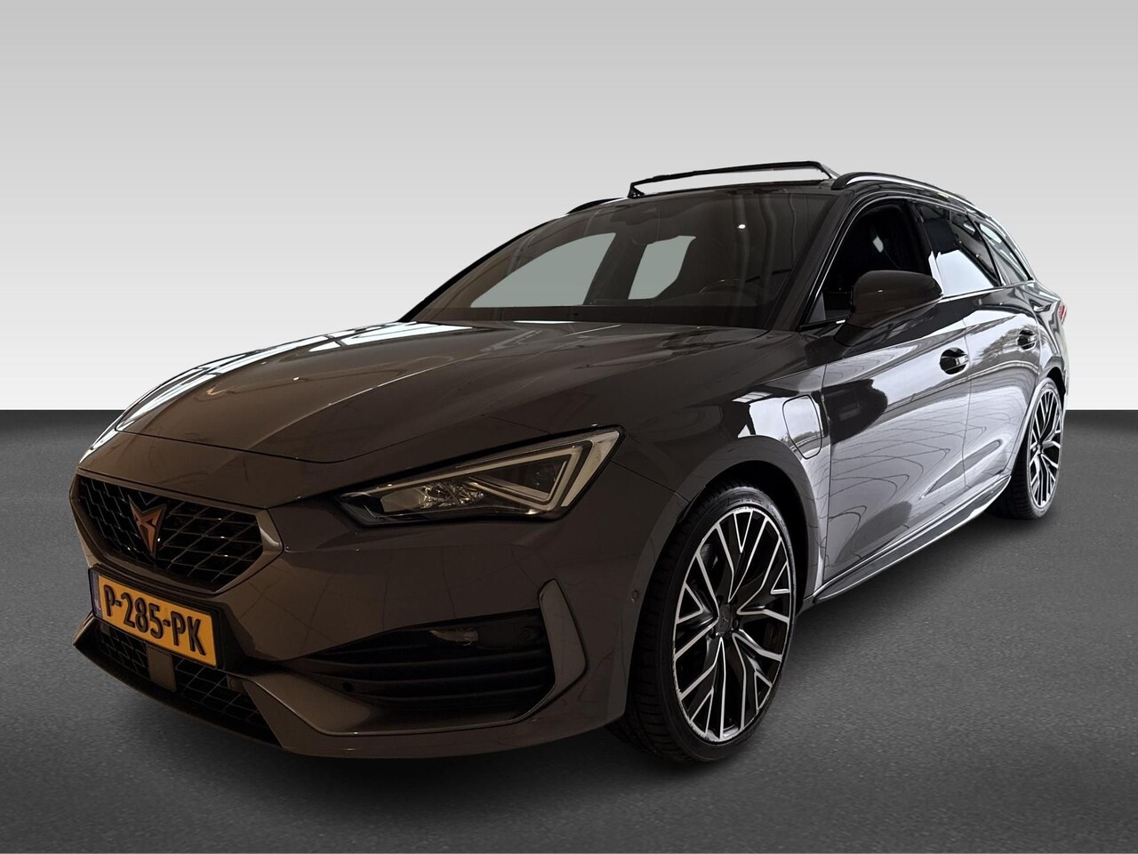 CUPRA Leon Sportstourer - 1.4 e-Hybrid 245PK PHEV Automaat Performance - AutoWereld.nl