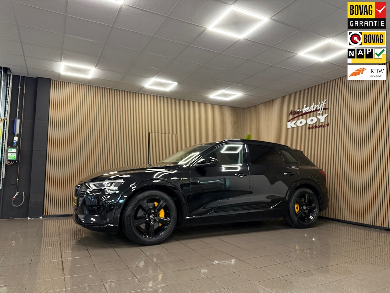 Audi e-tron - E-tron 50 quattro Launch edition plus 71 kWh * 1e Eig / Panoramadak / 20" LM Velgen / NL A - AutoWereld.nl