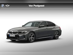 BMW 3-serie - Sedan 318i | Comfort Pack | M Sport | Trekhaak | Comfort Access |