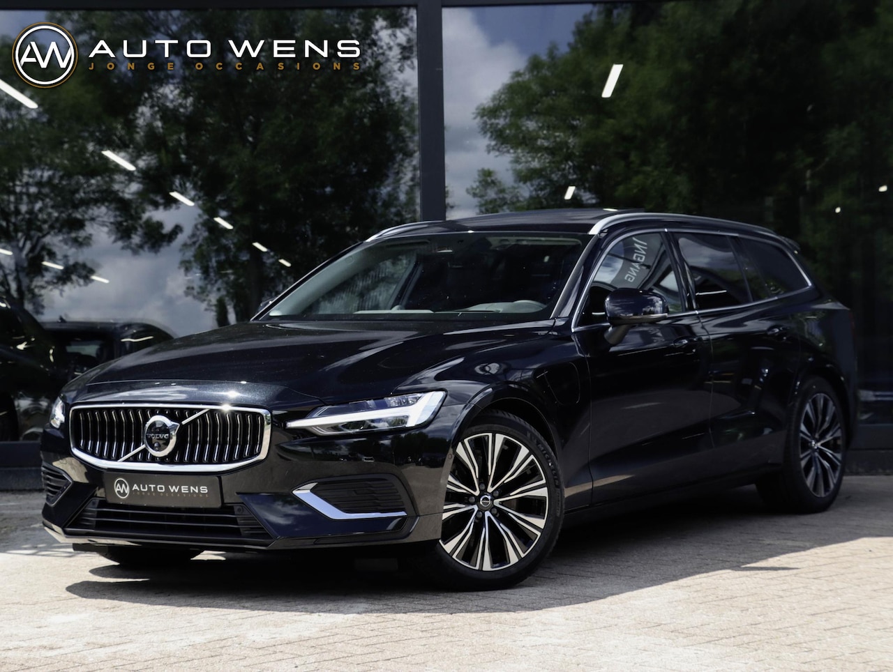 Volvo V60 - T6 AWD Ultra Bright Bowers & Wilkins 360 Stoelvent. Massage Trekh. Akoestisch glas - AutoWereld.nl